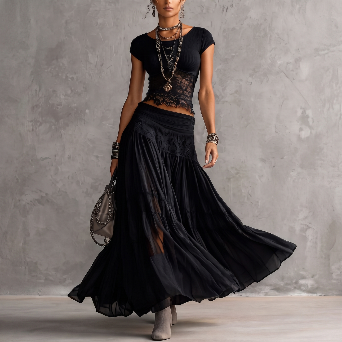 Selene | Conjunto boho oscuro con top corto y falda de encaje