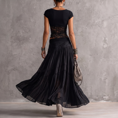 Selene | Conjunto boho oscuro con top corto y falda de encaje
